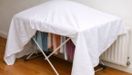 L'astuce du drap pour sécher le linge sans utiliser de séchoir