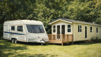 Peut-on installer une caravane ou un mobil-home dans son jardin ? Ce que dit vraiment la loi