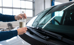 Comment détartrer le circuit de lave-glace et retrouver des gicleurs puissants et efficaces ?