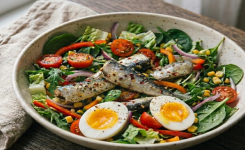 Salade avocat, sardines et tomates : rapide et prête en 10 minutes