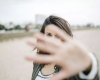 Pourquoi certaines personnes détestent-elles être prises en photo ? Ce que dit la psychologie