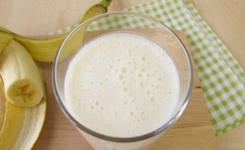 Un petit-déjeuner sain pour nettoyer le corps des toxines et perdre 3 kilos